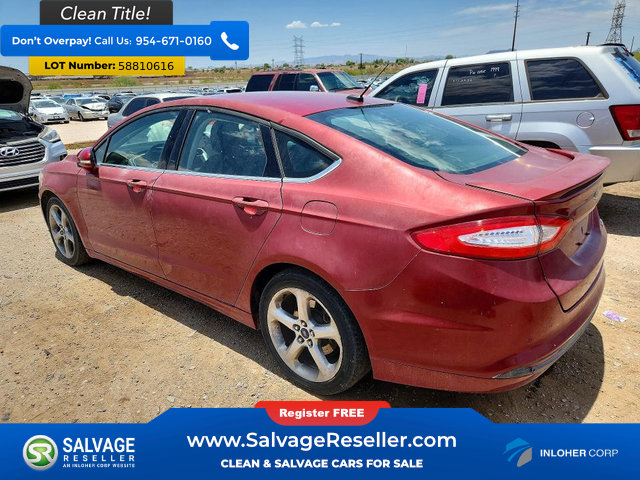 Used 2016 Ford Fusion SE FWD image 3