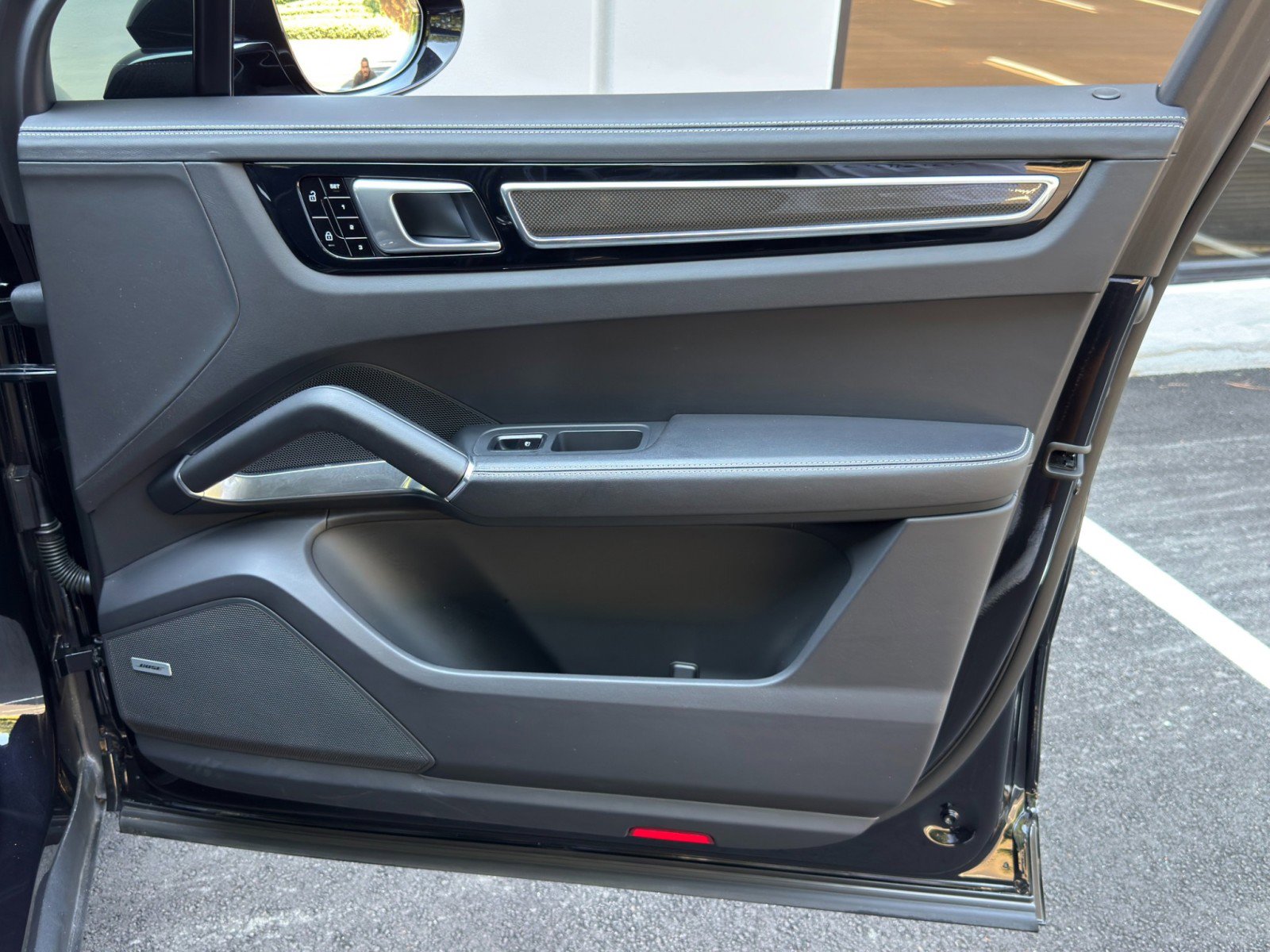 Used 2021 Porsche Cayenne Turbo S image 50