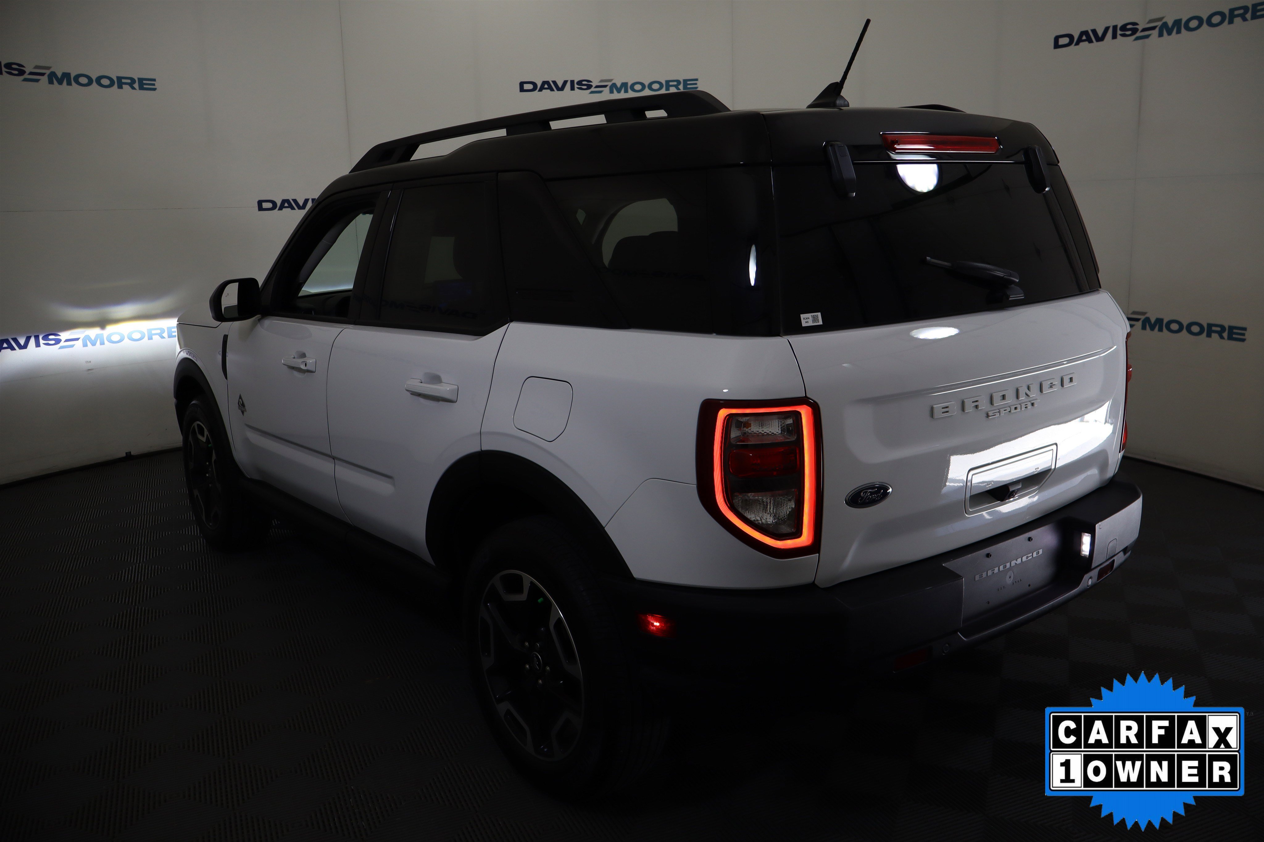 Used 2024 Ford Bronco Sport Outer Banks image 10