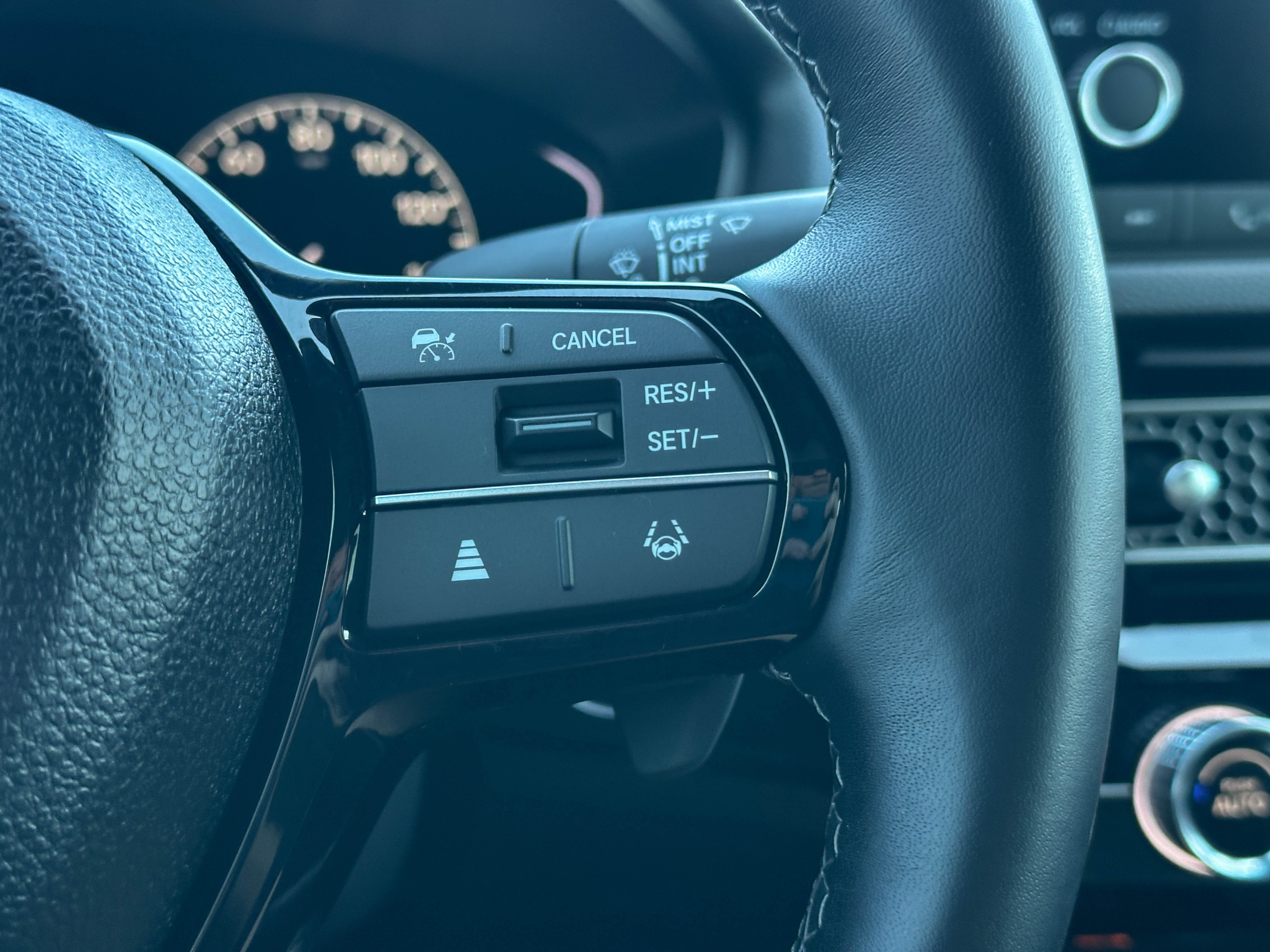 Used 2025 Honda Civic Sport image 29
