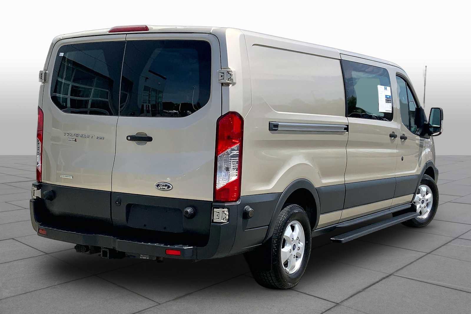 Used 2018 Ford Transit 150 148 Low Roof w/ Premium Package RWD image 13