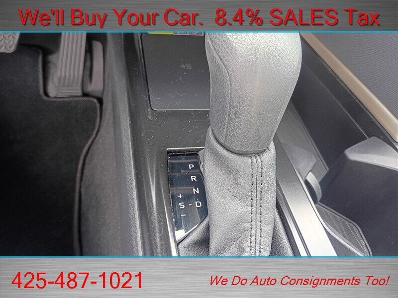 Used 2026 Toyota Camry LE FWD image 25