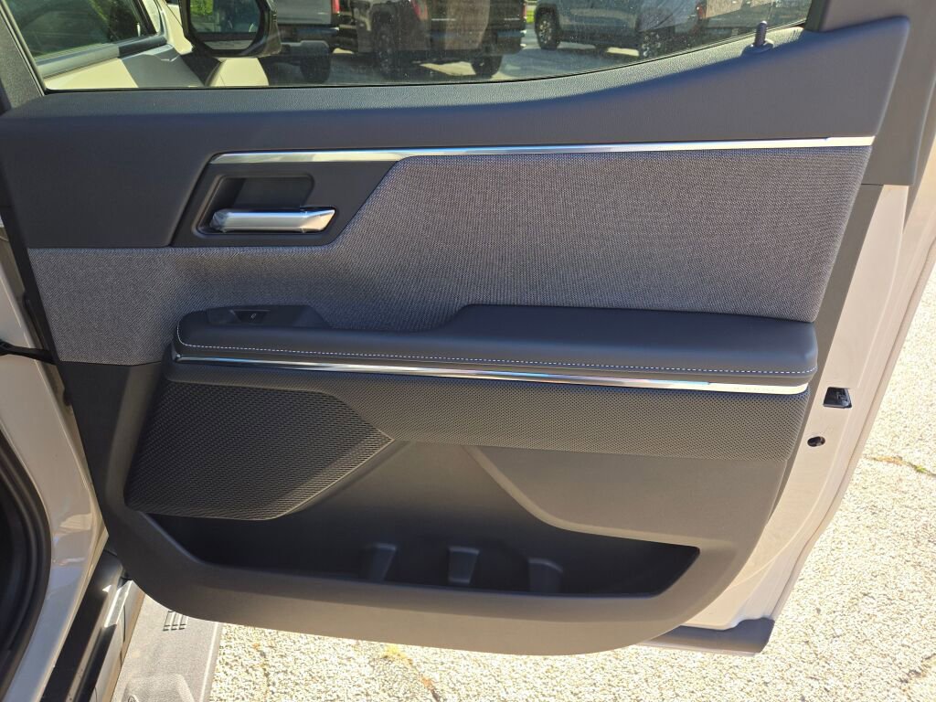 New 2026 GMC Sierra EV Elevation AWD/4WD image 8