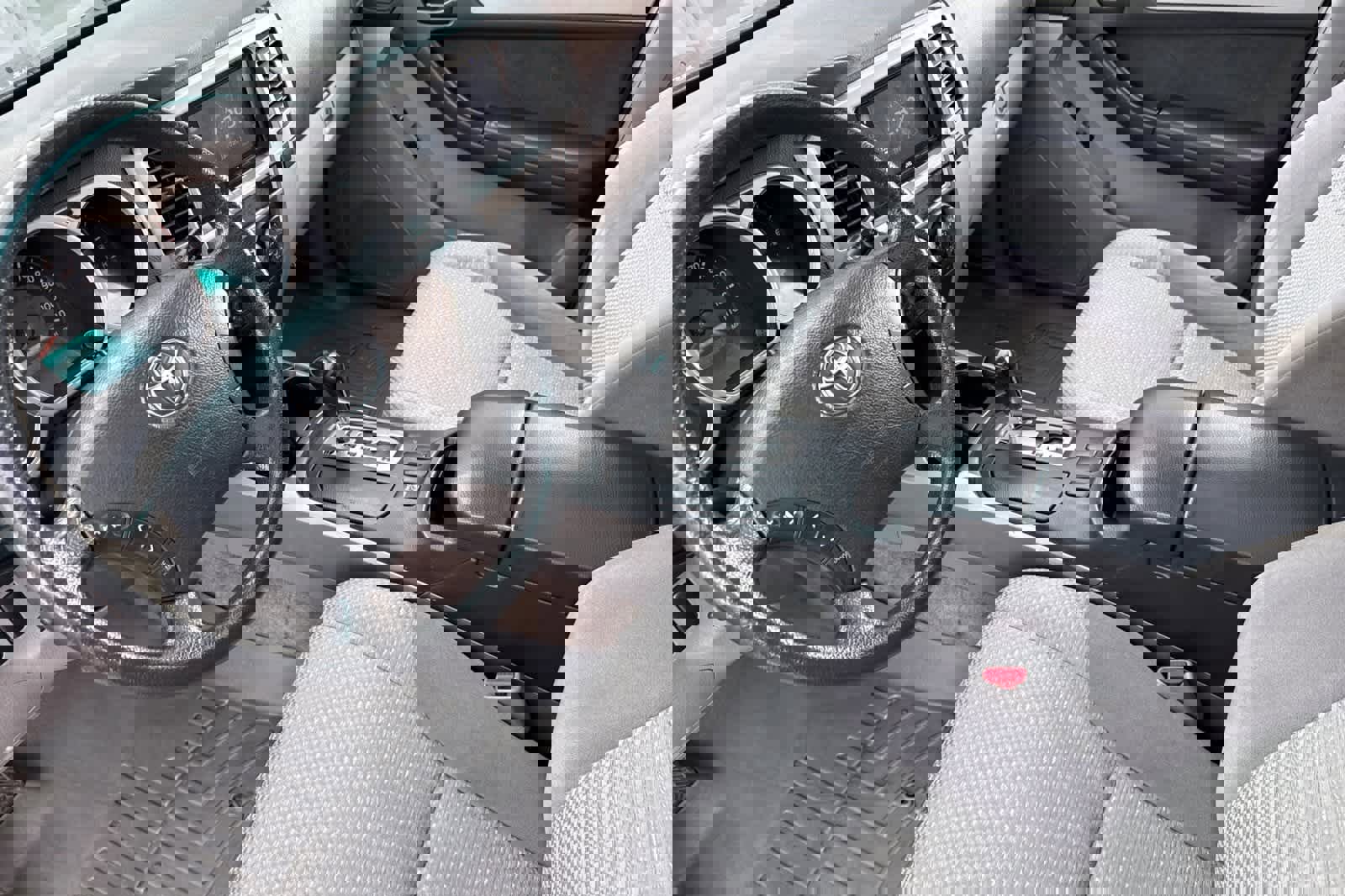 Used 2005 Toyota 4Runner SR5 image 11