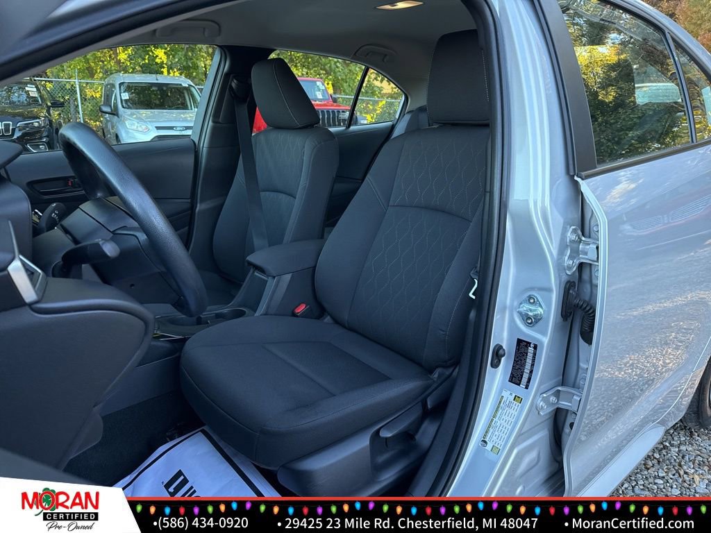 Used 2024 Toyota Corolla LE image 11