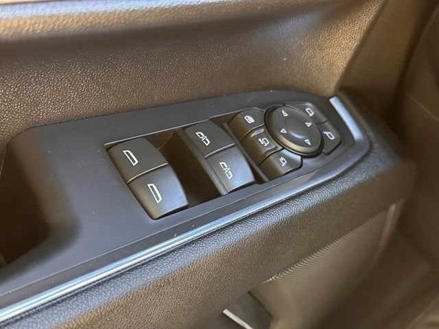 Used 2024 Chevrolet Silverado 2500 LTZ AWD/4WD image 19