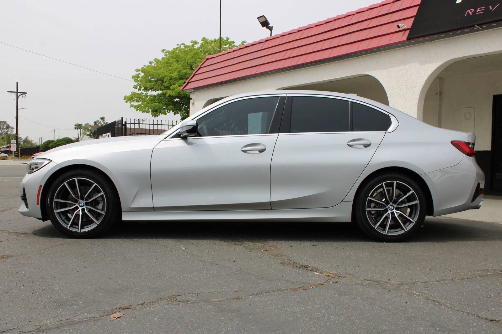 Used 2019 BMW 330i Sedan w/ Driving Assistance Package RWD image 42