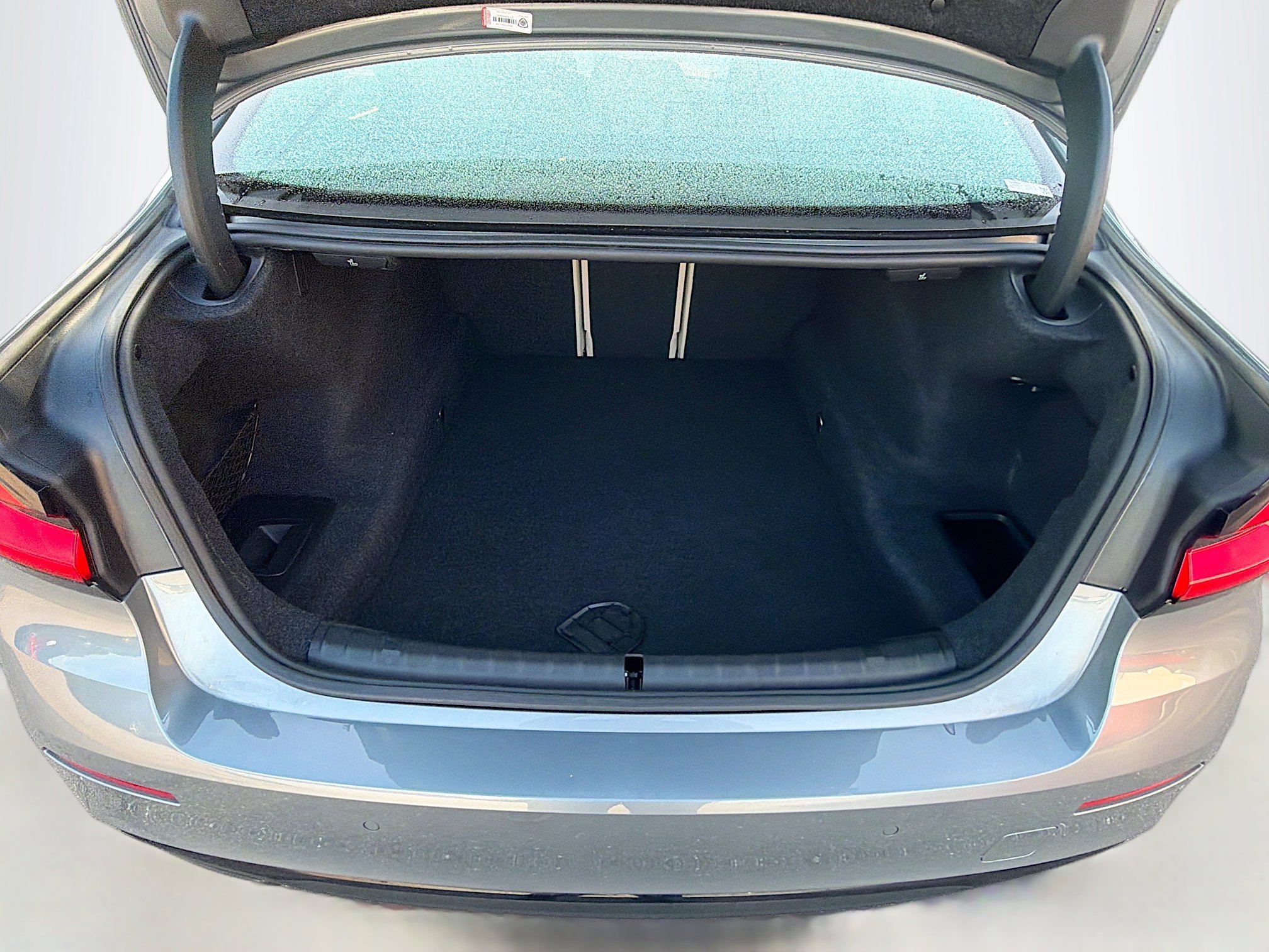 Used 2023 BMW 530i image 12