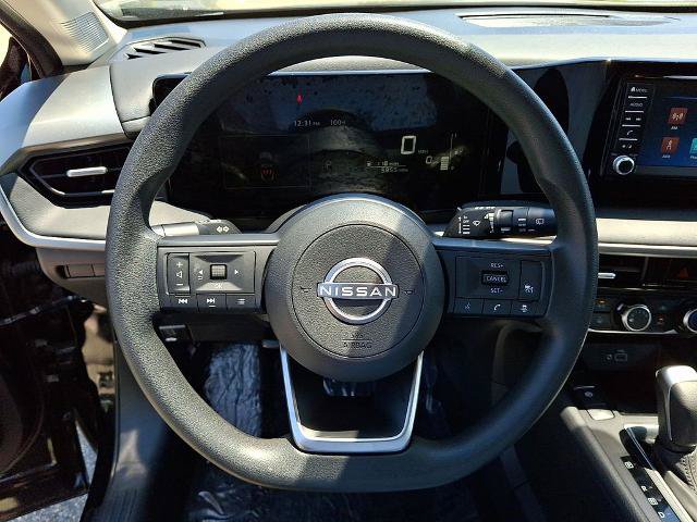 Certified 2025 Nissan Kicks S AWD/4WD image 19