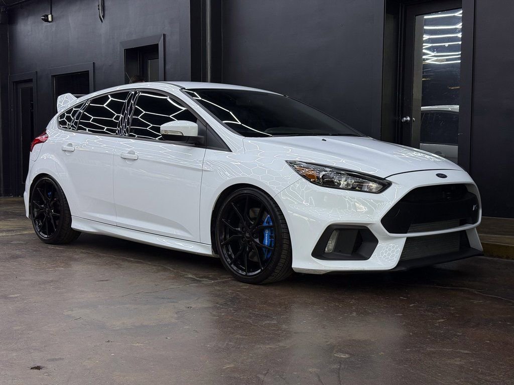 Used 2017 Ford Focus RS image 11