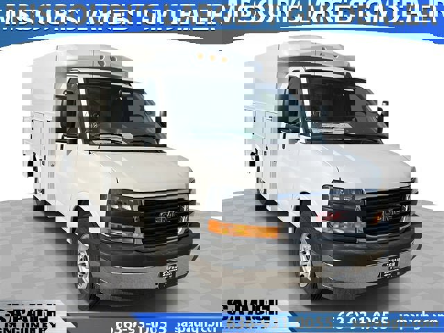 New 2025 GMC Savana 3500 w/ Power Convenience Package