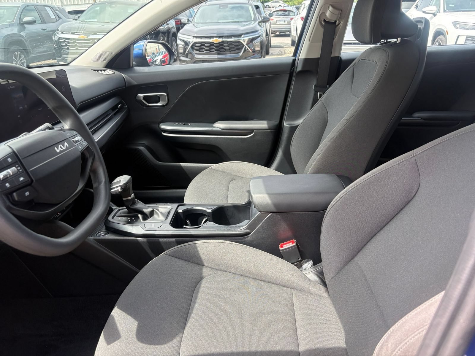 Used 2026 Kia K4 FWD image 21