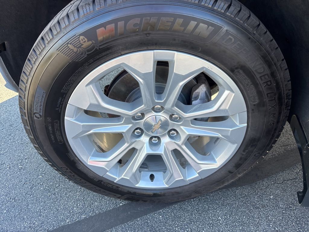 Certified 2023 Chevrolet Silverado 1500 LTZ w/ LTZ Premium Package AWD/4WD image 15