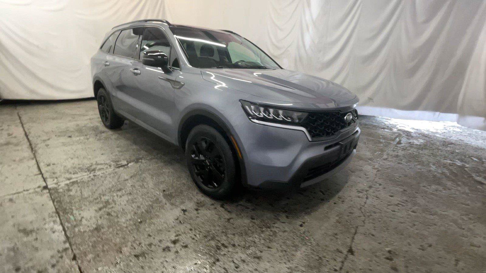 Used 2021 Kia Sorento S w/ Panoramic Sunroof Package AWD/4WD image 2
