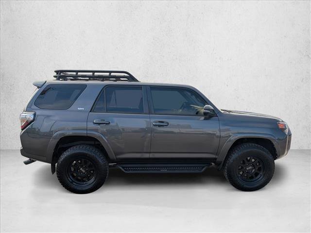 Used 2020 Toyota 4Runner SR5 Premium image 4