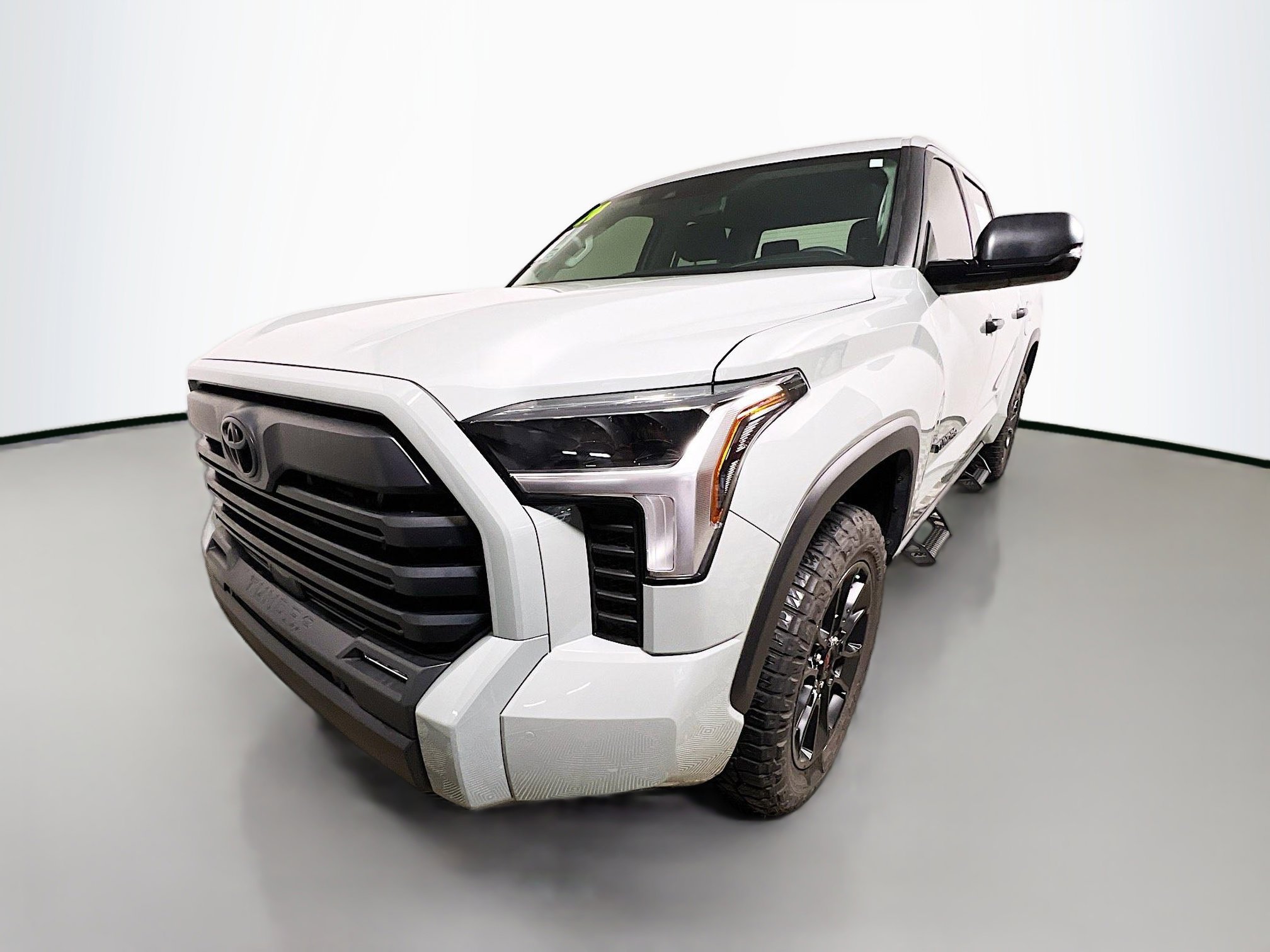 Used 2024 Toyota Tundra SR5 w/ SR5 Convenience Package image 10