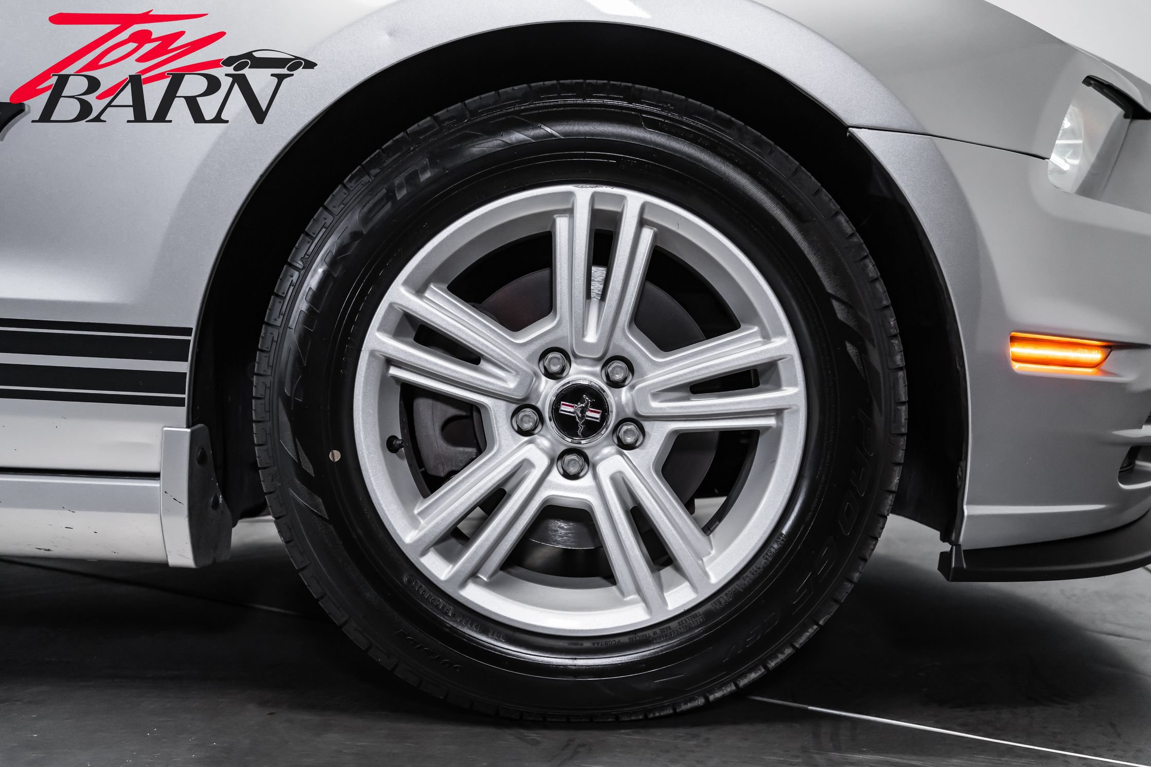 Used 2014 Ford Mustang Coupe RWD image 12