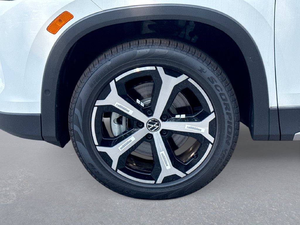 New 2026 Volkswagen Tiguan SE AWD/4WD image 19