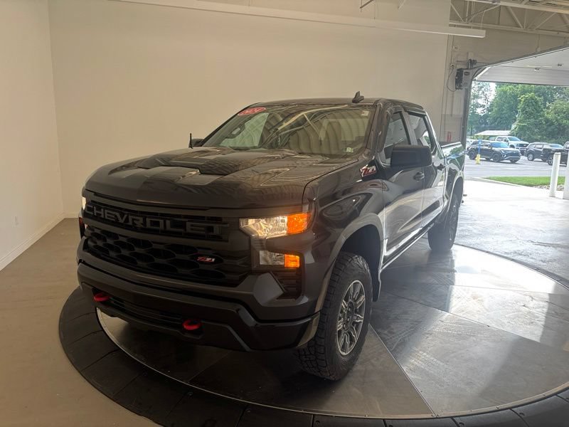 Used 2024 Chevrolet Silverado 1500 Custom Trail Boss AWD/4WD image 8