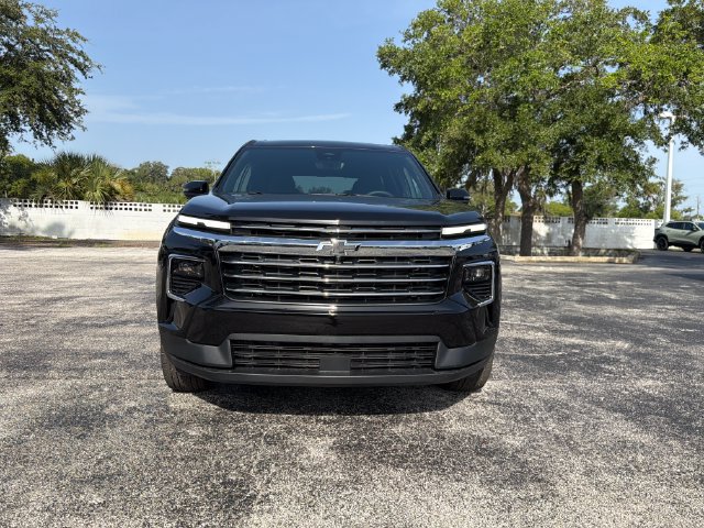 New 2026 Chevrolet Traverse LT w/ Driver Confidence Package FWD image 17