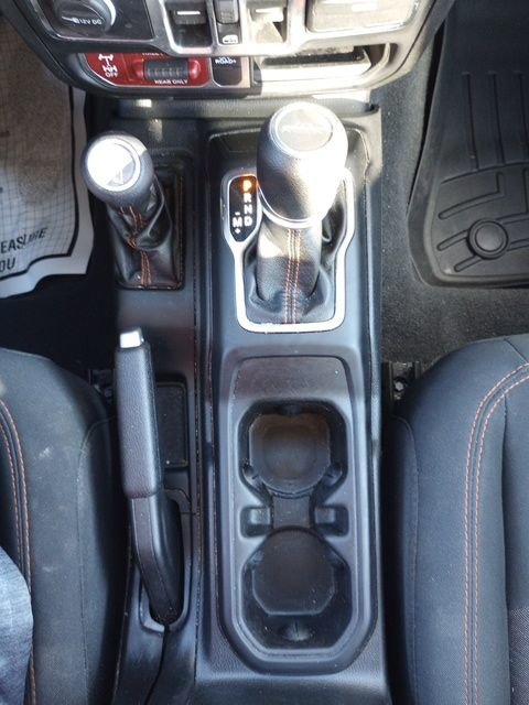 Used 2021 Jeep Gladiator Mojave w/ Safety Group image 20
