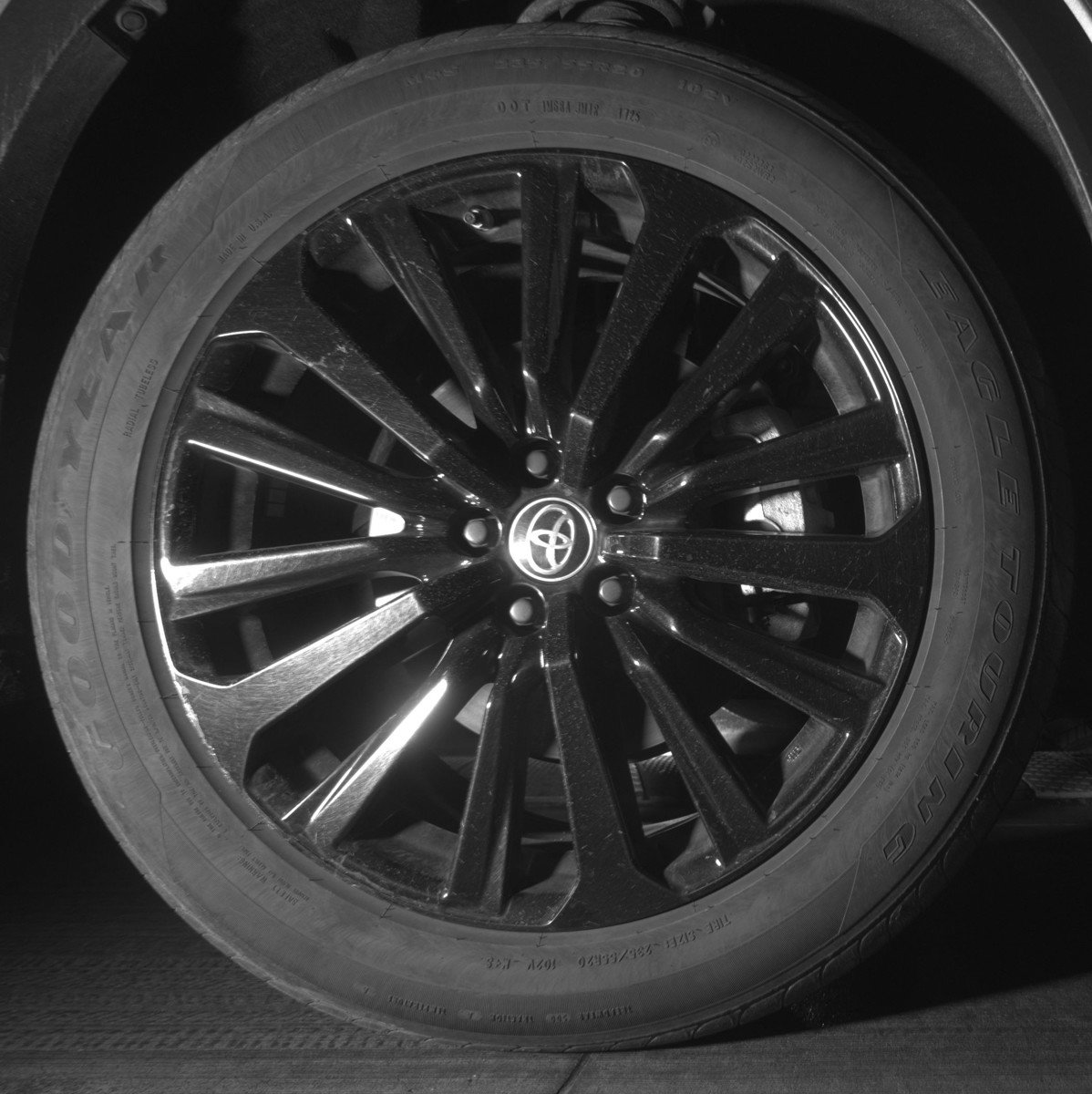 Used 2025 Toyota Highlander XSE image 13