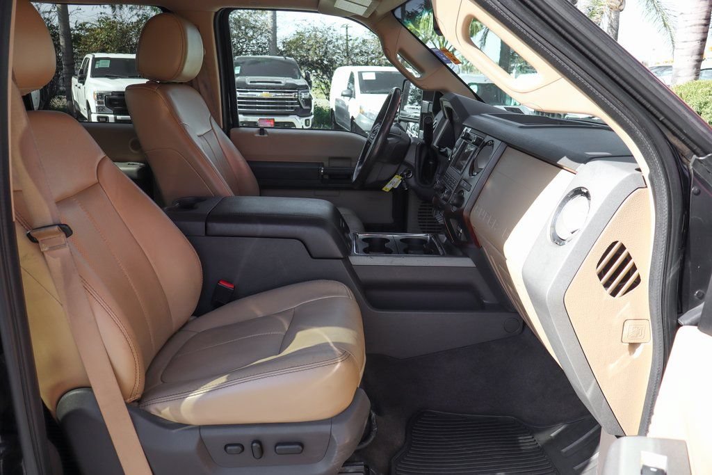 Used 2012 Ford F250 Lariat w/ Lariat Interior Pkg AWD/4WD image 42