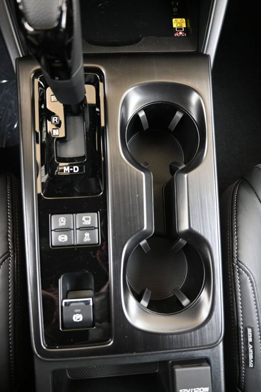 New 2026 Subaru Outback Touring XT image 36