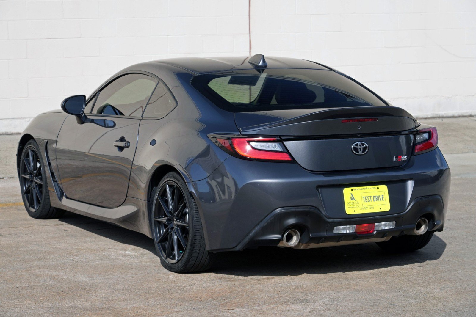 Used 2022 Toyota GR86 Premium w/ ALL Weather Mat Package (TMS) RWD image 38