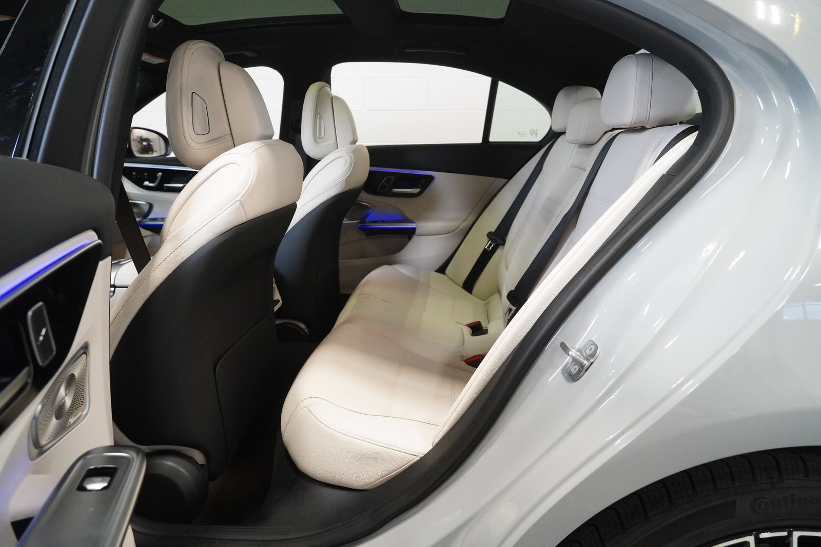 New 2026 Mercedes-Benz C 300 4MATIC Sedan image 16