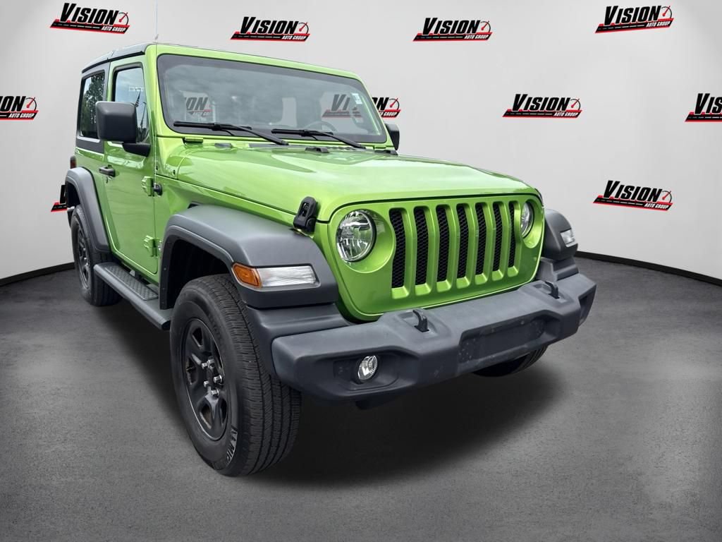 Used 2019 Jeep Wrangler Sport AWD/4WD image 3