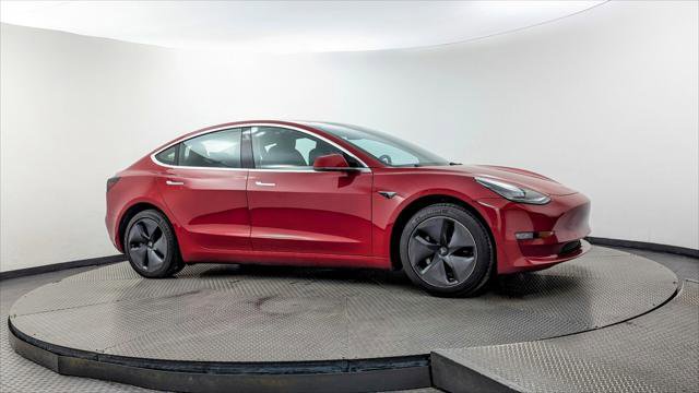 Used 2018 Tesla Model 3 Long Range image 9