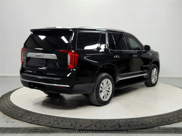 Used 2024 GMC Yukon Denali image 7