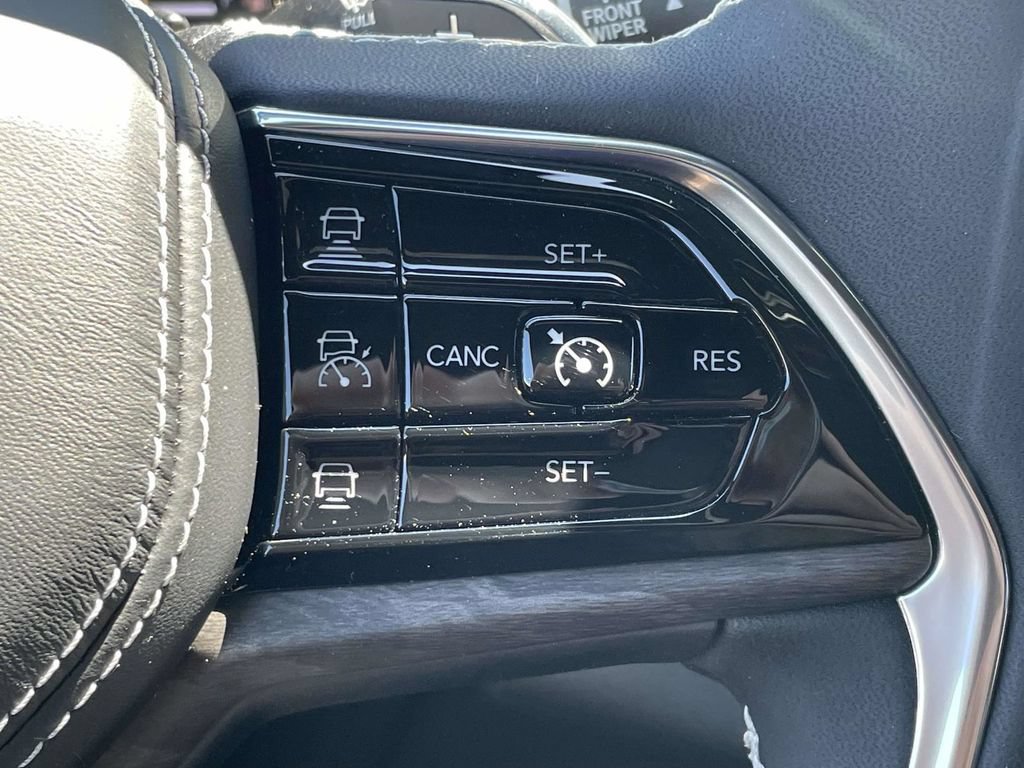 New 2025 Jeep Grand Cherokee L Overland w/ Luxury Tech Group IV AWD/4WD image 33