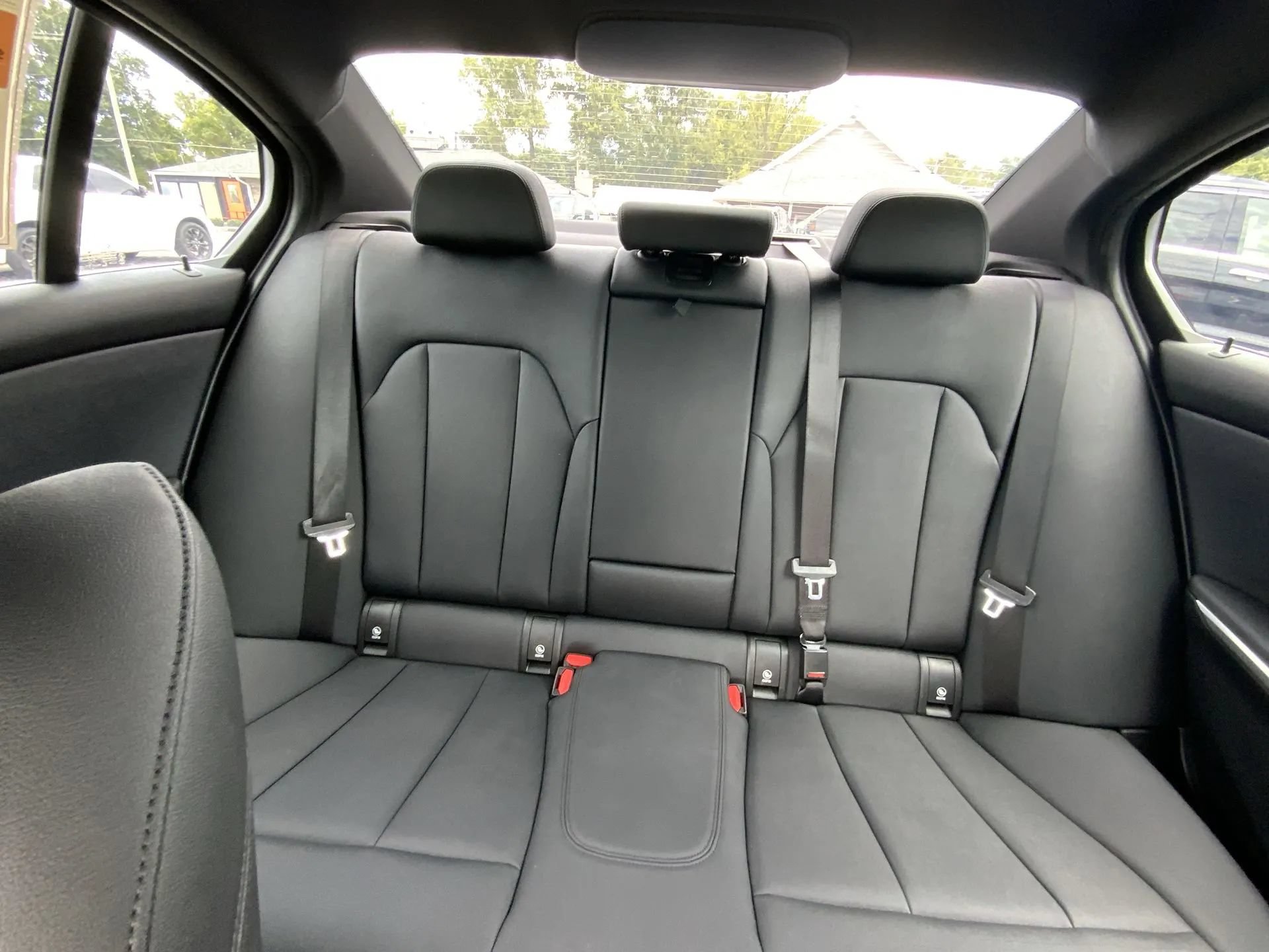Used 2020 BMW 330i xDrive Sedan w/ Premium Package AWD/4WD image 25