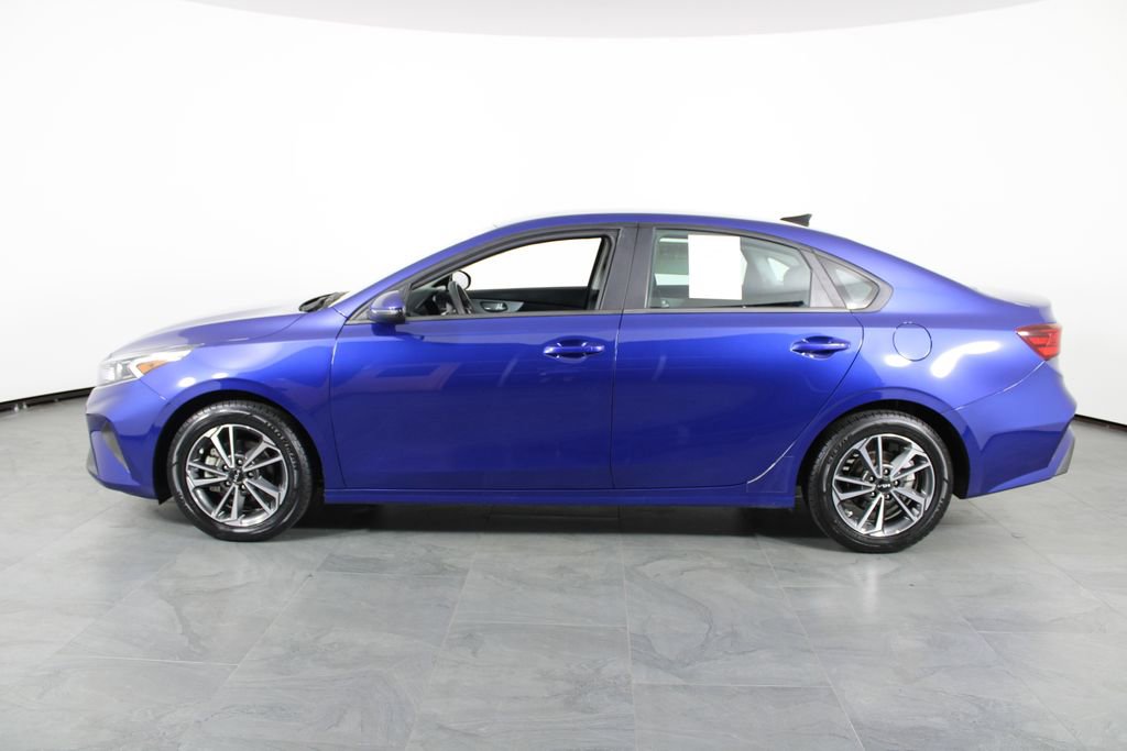 Used 2023 Kia Forte LXS w/ LXS Technology Package image 9