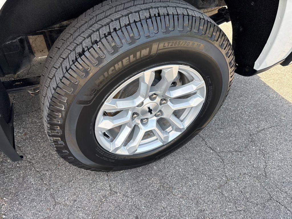 Used 2023 Chevrolet Silverado 1500 RST w/ Convenience Package II image 11