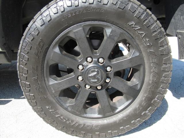 Used 2022 RAM 2500 Laramie w/ Night Edition AWD/4WD image 5