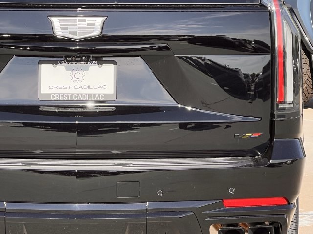 New 2026 Cadillac Escalade ESV V AWD/4WD image 5