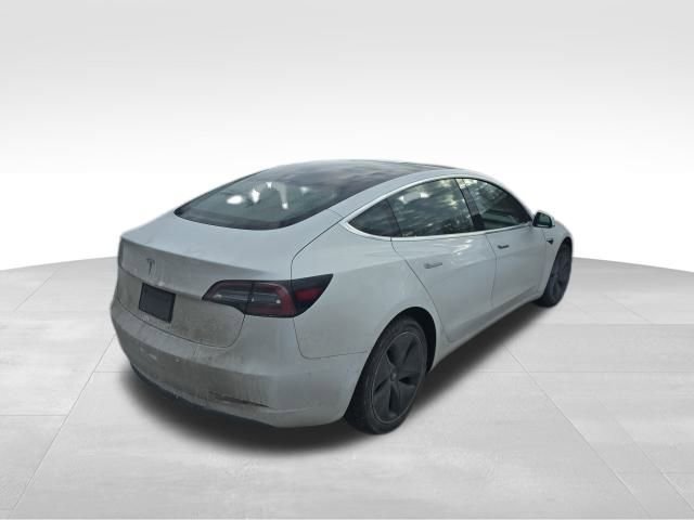 Used 2020 Tesla Model 3 Standard Range Plus image 5