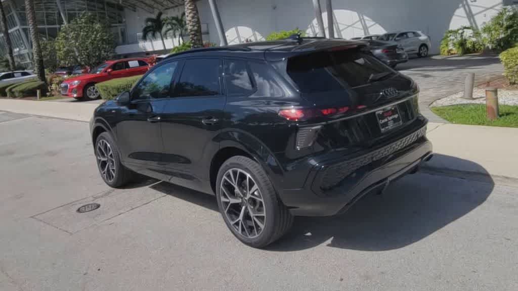 New 2026 Audi Q3 quattro 2.0T AWD/4WD image 6