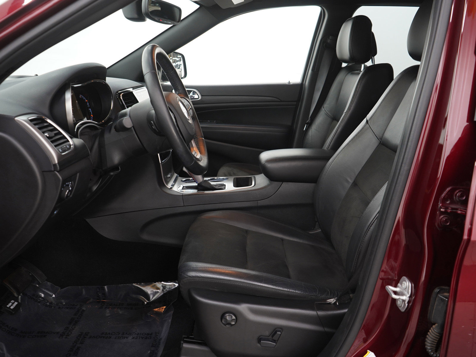 Used 2020 Jeep Grand Cherokee Altitude image 22