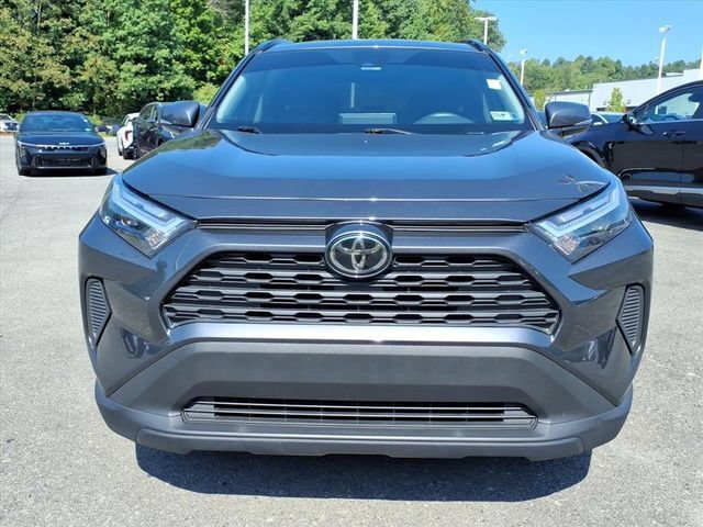 Used 2025 Toyota RAV4 XLE FWD image 13