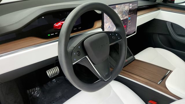 Used 2024 Tesla Model S AWD/4WD image 45
