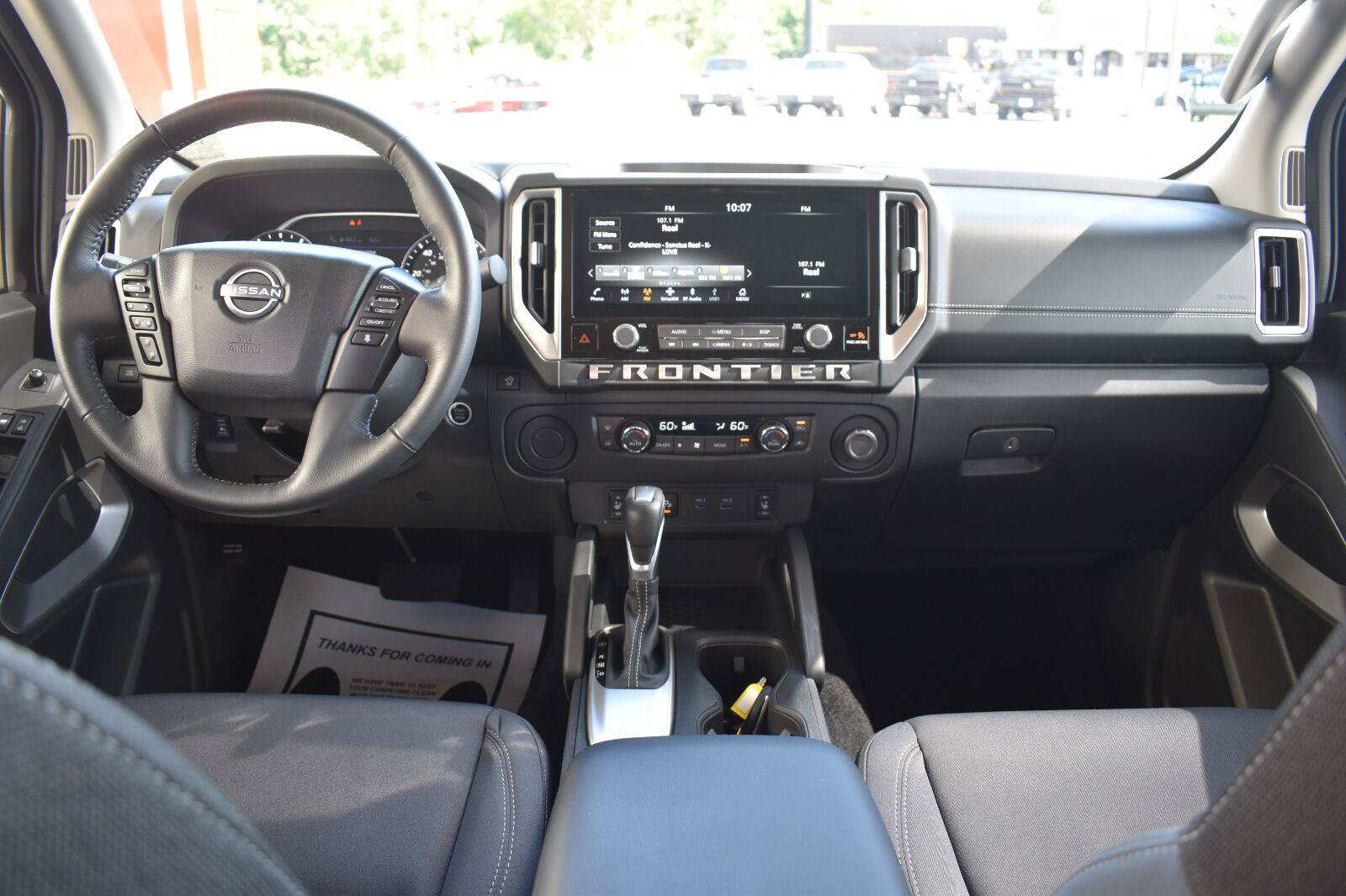 Certified 2025 Nissan Frontier SV w/ SV Convenience Package RWD image 32