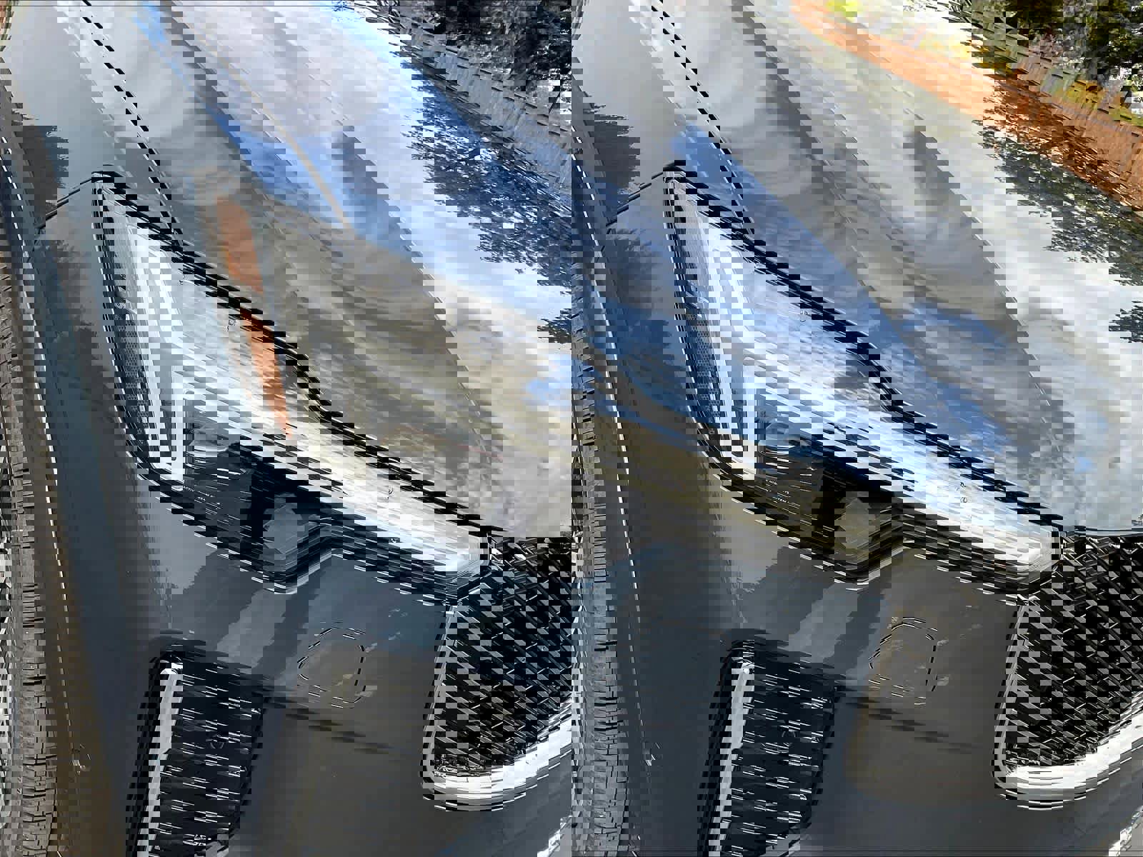 New 2026 Volvo XC90 B6 Plus w/ Protection Package Premier image 33