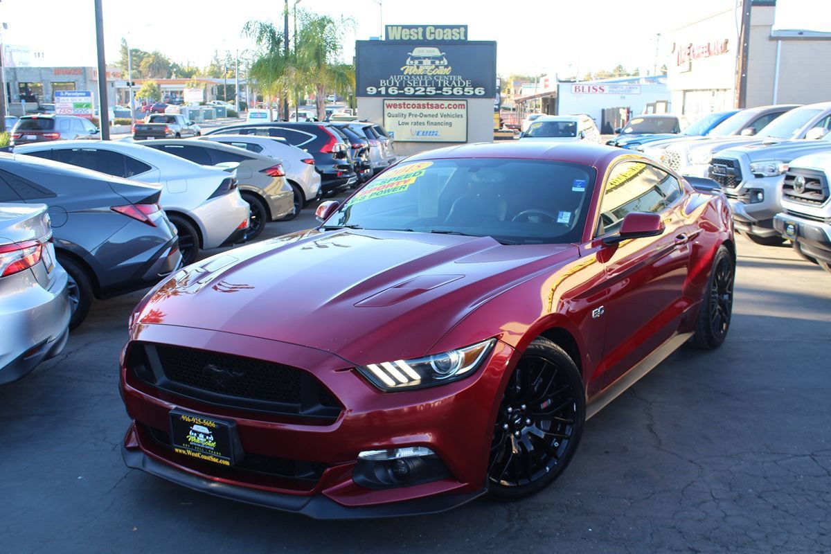 Used 2015 Ford Mustang GT Premium w/ GT Performance Package RWD image 39