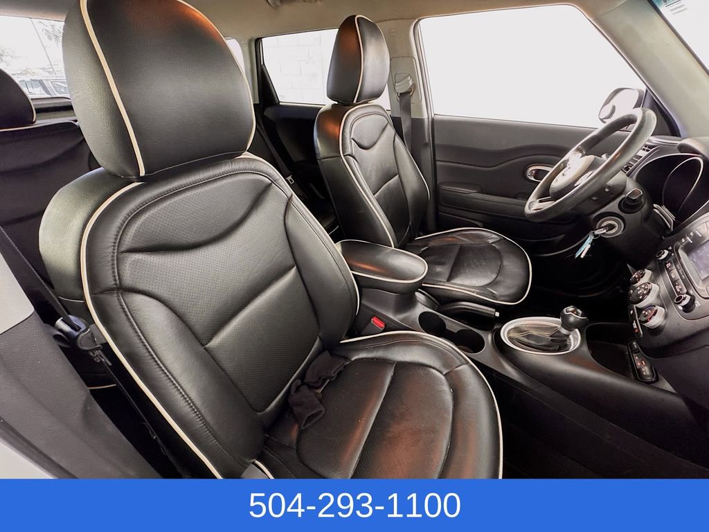 Used 2016 Kia Soul + image 25