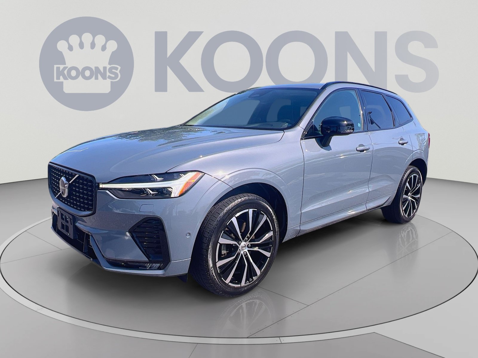 Certified 2023 Volvo XC60 B5 Plus w/ Climate Package AWD/4WD image 1