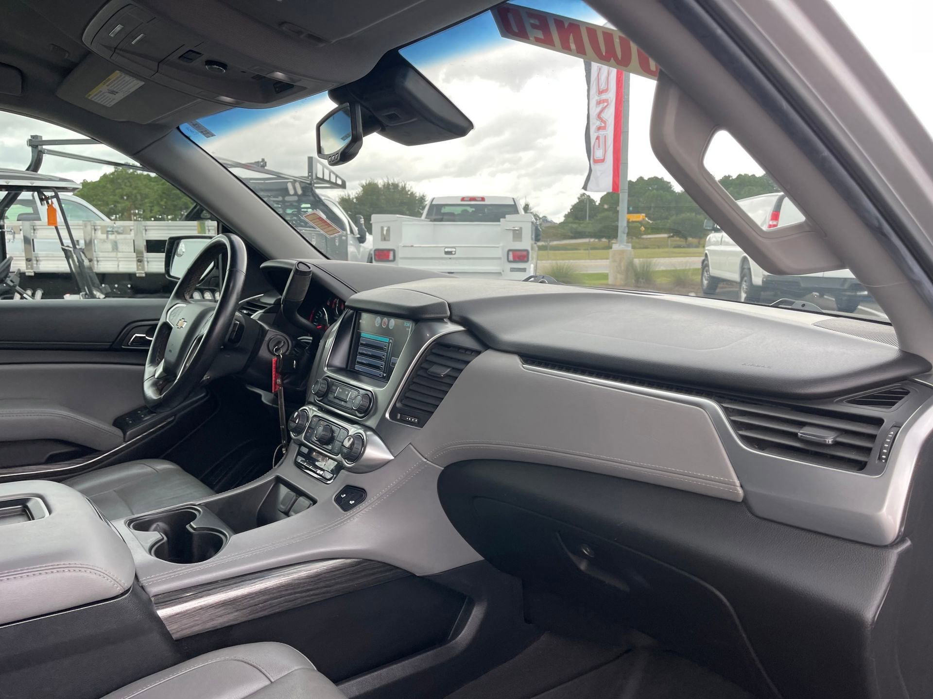 Used 2019 Chevrolet Tahoe LT image 34